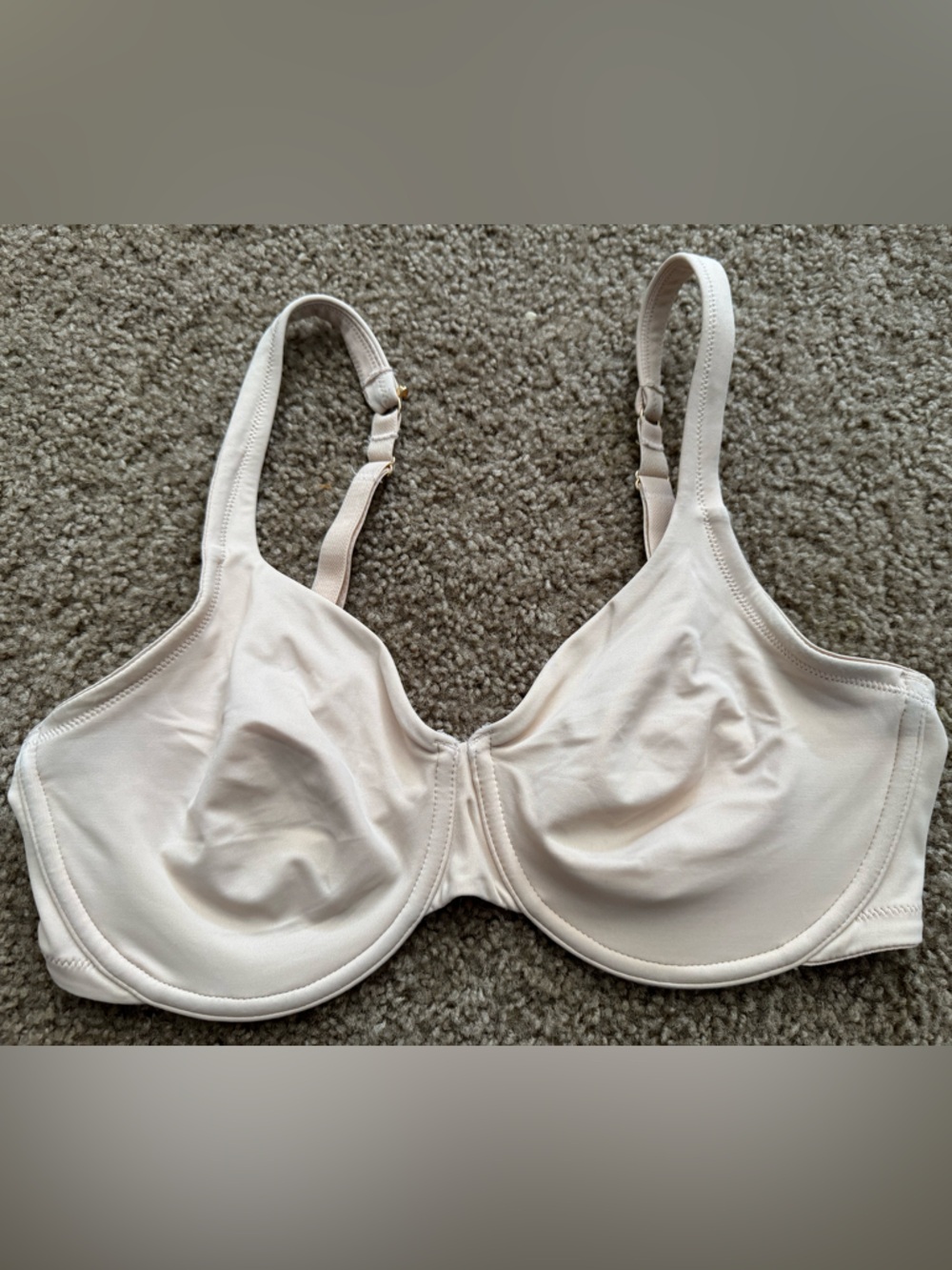 Lively Smooth T-Shirt Underwire Bra in Light Beige